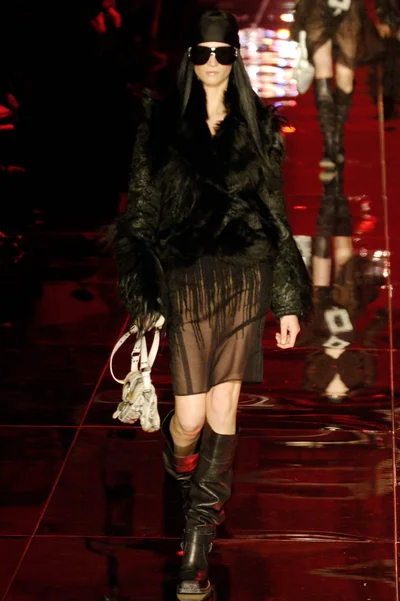 Look 4